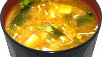 Мисо-суп с окунем на гриле