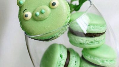 Зеленые макаруны Angry birds