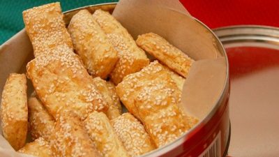 Печенье с плавленым и твердым сыром