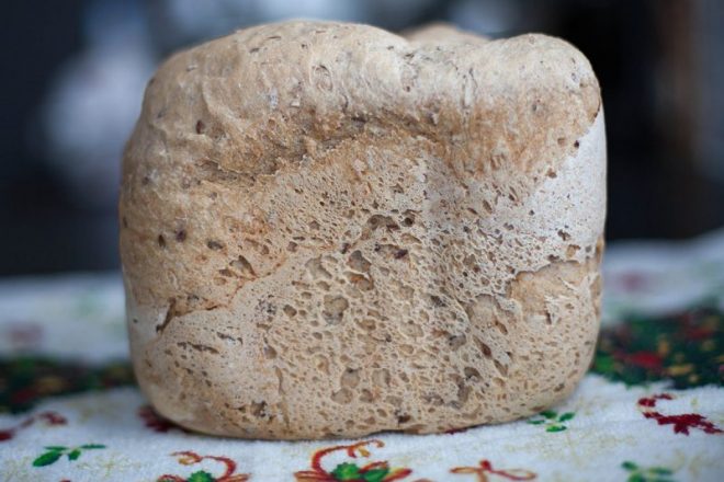 Дрожжевой хлеб с отрубями в хлебопечке