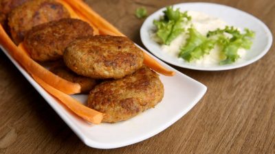 Котлеты из камбалы с укропом