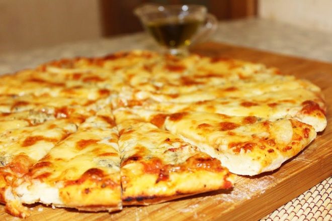 Пицца «Четыре сыра» с медом от Юлии Высоцкой