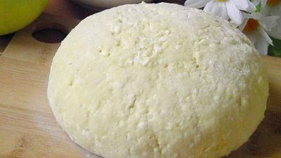 Творожное тесто на молоке для пирога