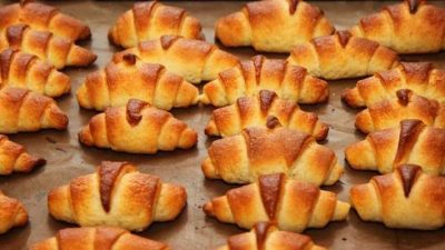 Творожное тесто без яиц для рогаликов