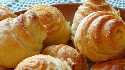 Творожное тесто на сливках для булочек