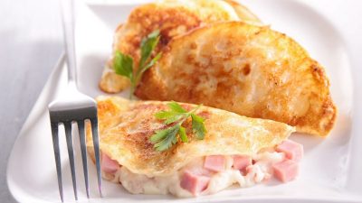 Сытные хычины с сыром и ветчиной