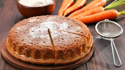 Быстрый морковный пирог с ванилином