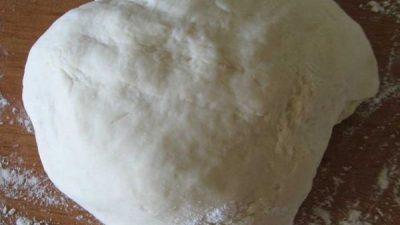 Бездрожжевое тесто для пиццы с яйцом на воде