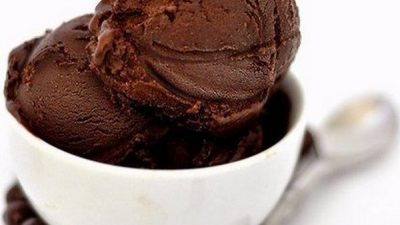 Шоколадное джелато с карамелью