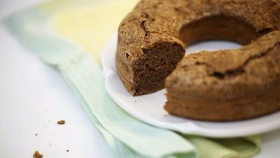 Банановый кекс с ромом и корицей