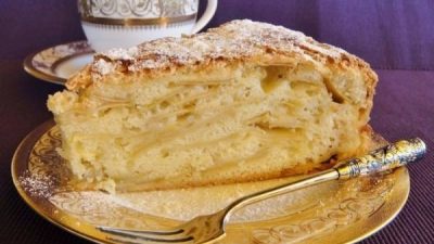 Заливной яблочный пирог «Шарлатанка»