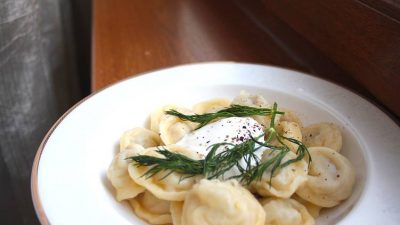 Домашние пельмени из теста на молоке