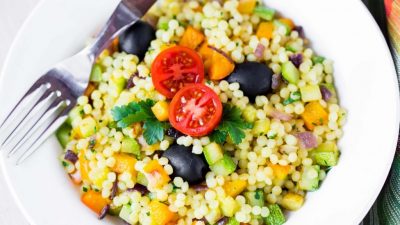 Птитим с курицей и паприкой