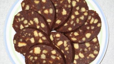 Диетическая сладкая колбаска с йогуртом
