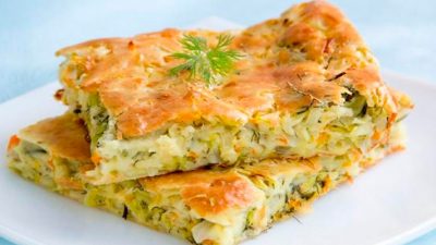 Капустная шарлотка с сырной корочкой