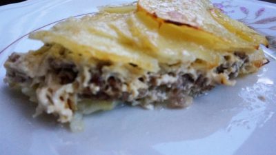 Мусака из картофеля с фаршем в духовке
