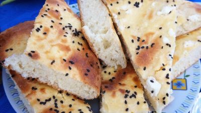 Пышные лепешки на простокваше с молоком