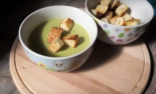 Суп из кабачков с цветной капустой и брокколи