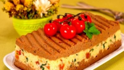 Паштет из куриной печени с сыром и маслом