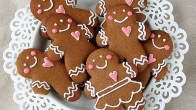 Новогодние имбирные человечки с медом