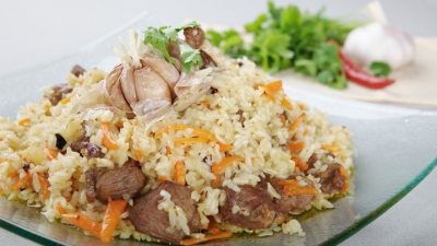 Плов из мякоти баранины на сковороде