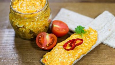 Классический паштет из сельди с морковью