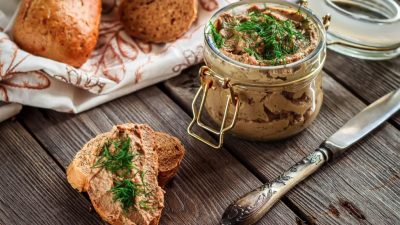Паштет из гусиной печени с молоком