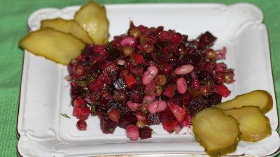 Винегрет с запеченной свеклой без капусты