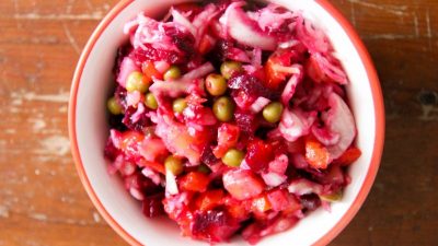 Винегрет с квашеной капустой и лимонным соком