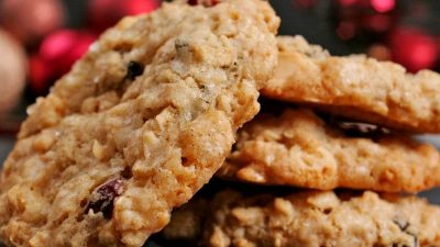 Овсяное печенье с корицей, медом и имбирем