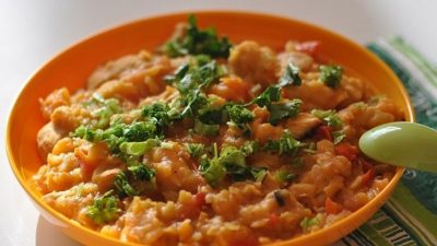 Гороховая каша со свининой и овощами