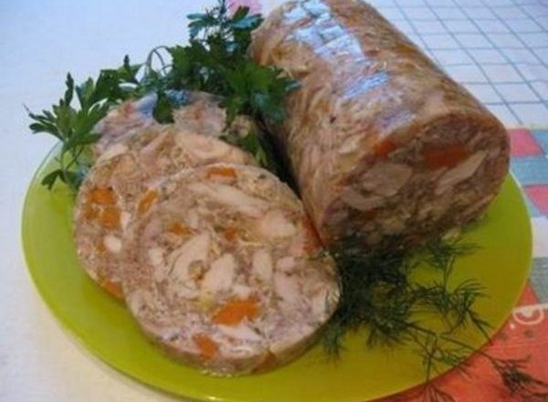 Домашние колбасы и сальтисон – кулинарный рецепт