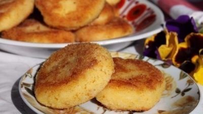 Жареные манники в панировочных сухарях