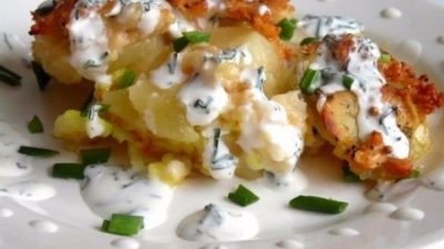 Картофельный эскалоп с чесночной заправкой