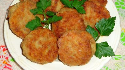 Котлеты с перловкой и сельдереем