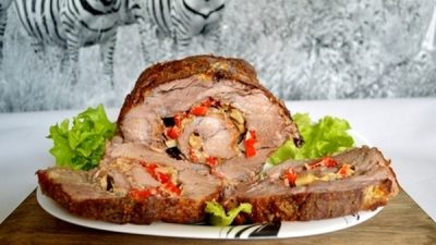 Мясной рулет с болгарским перцем и чесноком
