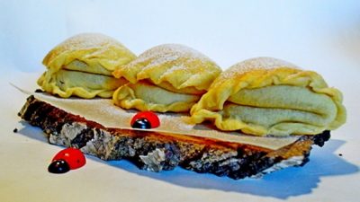 Плюшки с орехово-белковым кремом