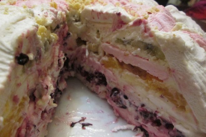 Зефирный торт с кремом из вареной сгущенки