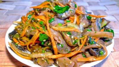 Грибная закуска с болгарским перцем по-корейски