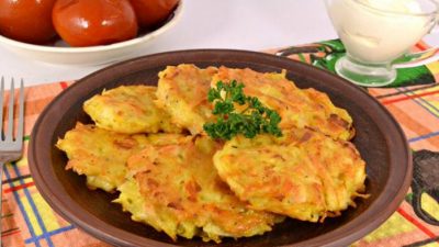 Драники из картофеля и тыквы с чесноком