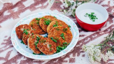 Колдуны с фаршем в сметане