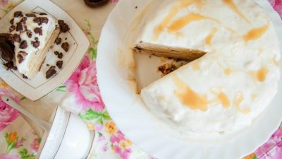 Сметанный торт на сливочном масле