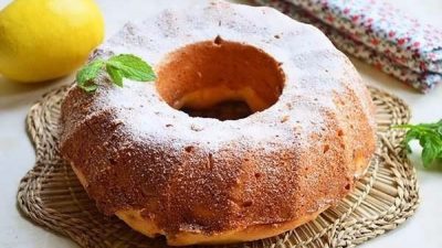 Лимонный пирог на сметане со сливочным маслом