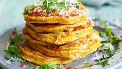 Оладьи из тыквы и яблок с медом