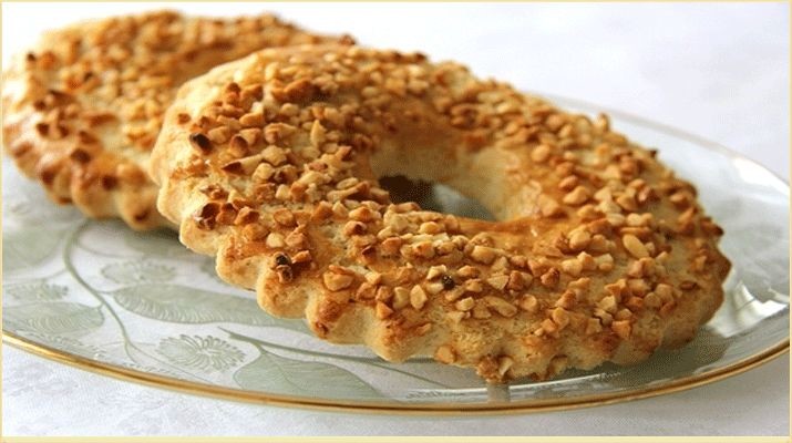 Песочное кольцо с орехами: рецепт как в детстве