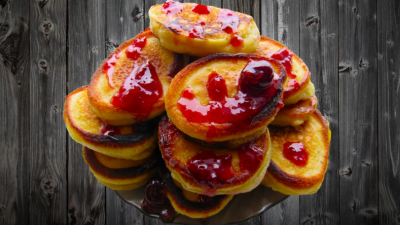 Воздушные оладьи на простокваше к завтраку