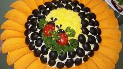Салат «Подсолнух» с тыквой и маринованным перцем