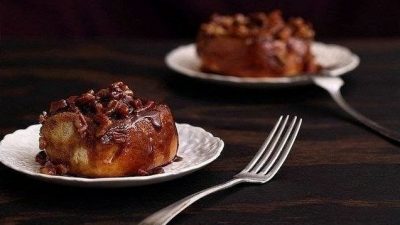 Мягкие булочки с шоколадной начинкой в духовке