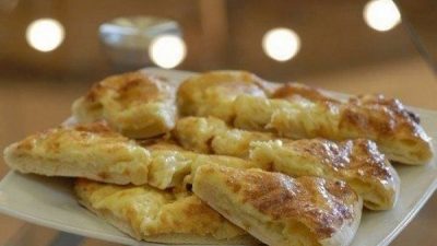 Хачапури с зеленью без замешивания теста