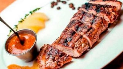 Свиная вырезка в лимонном маринаде на мангале